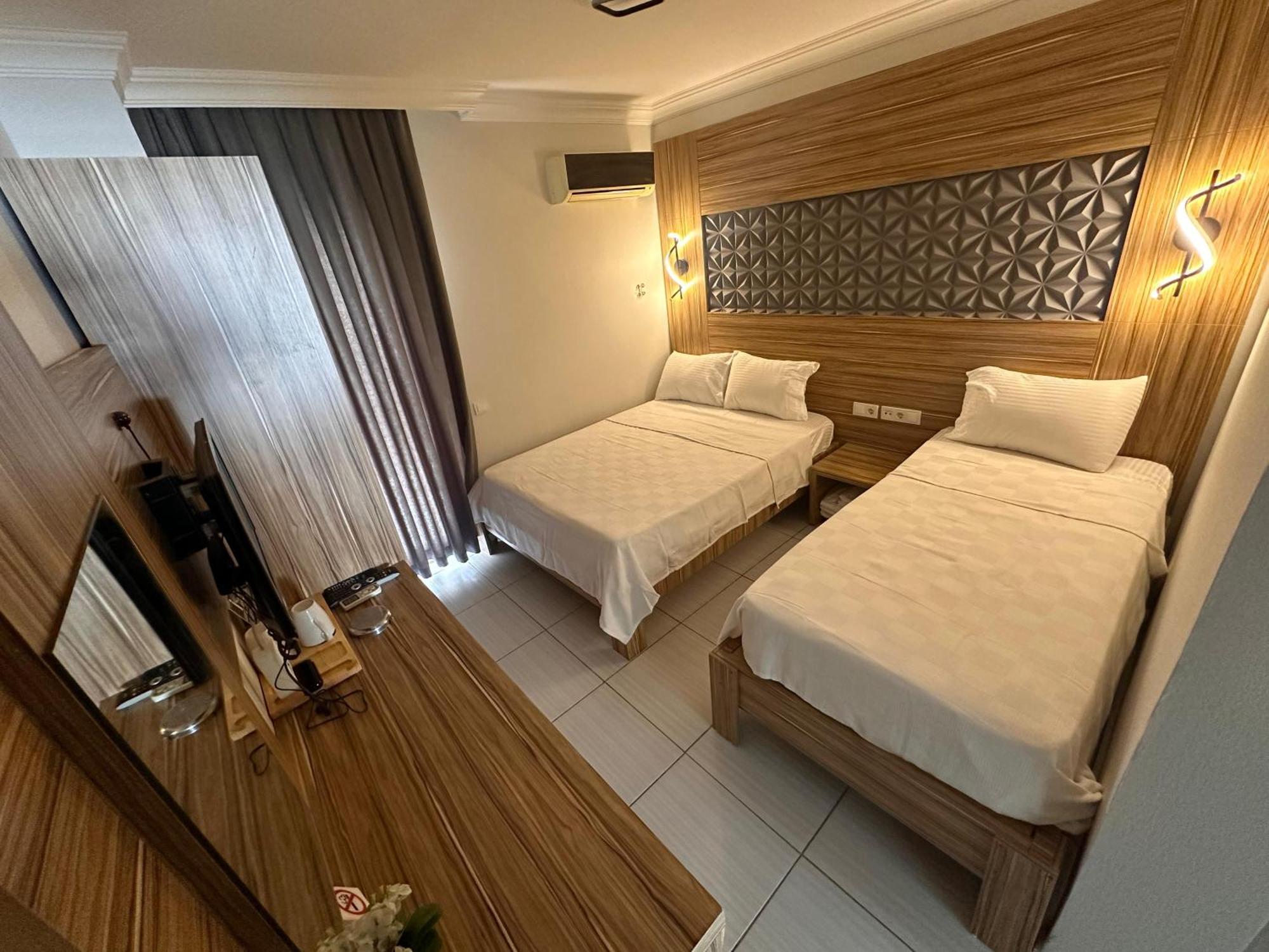 Royal Ezel Hotel อันตัลยา ภายนอก รูปภาพ