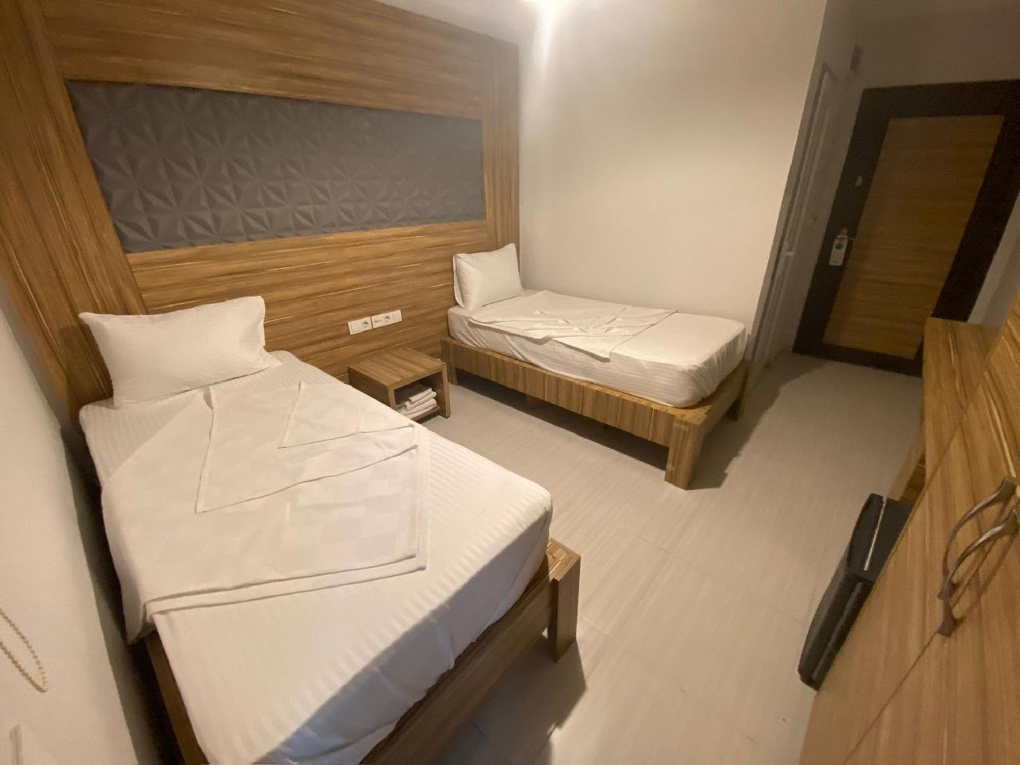 Royal Ezel Hotel อันตัลยา ภายนอก รูปภาพ